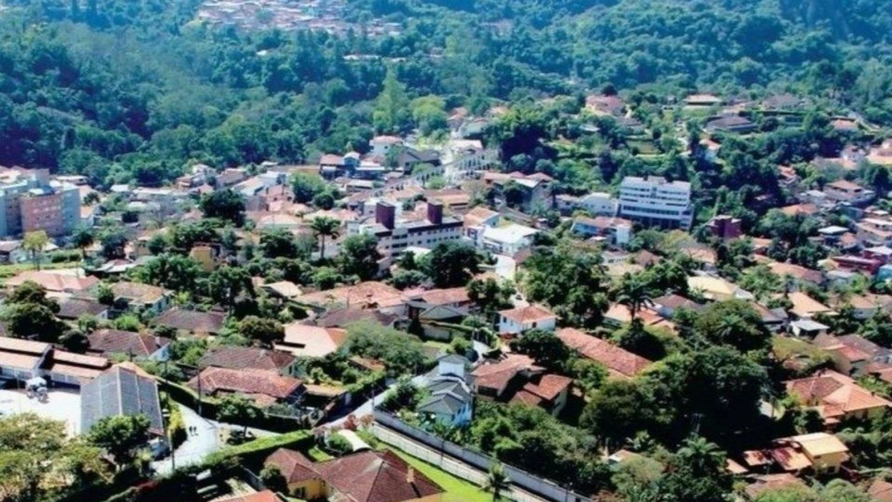 A cidade de Nova Lima, na Região Metropolitana de Belo Horizonte -  (crédito: Facebook/Reprodução)