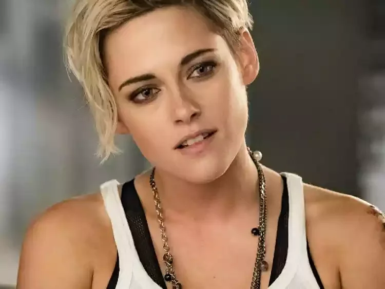Kristen Stewart em As Panteras -  (crédito: Divulgação/Sony)