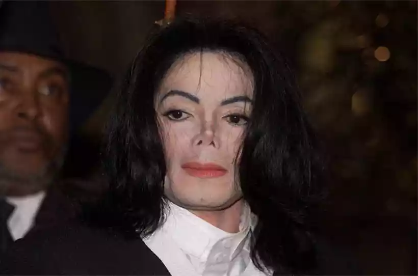 Michael Jackson acumulava R$ 2,7 bilhões em dívidas quando morreu