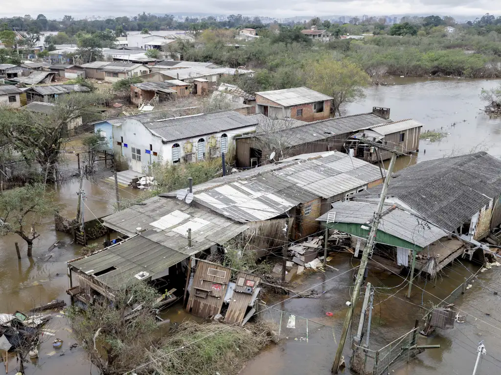 Temporais voltam a atingir cidades do Rio Grande do Sul - Bruno Peres/Agência Brasil