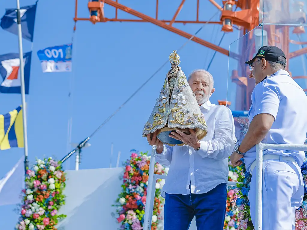 Presidente da República, Luiz Inácio Lula da Silva, durante a romaria fluvial do Círio de Nazaré, no Trapiche de Icoaraci -  (crédito: Ricardo Stuckert / PR)