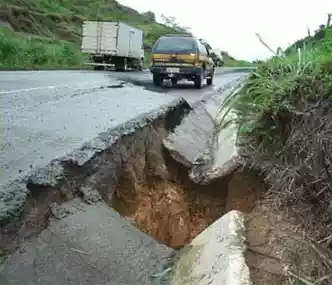 Erosão causa destruição parcial da BR-262 - PRF/Divulga&ccedil;&atilde;o