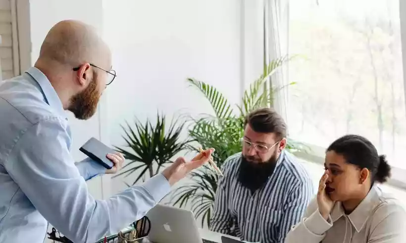 Segundo pesquisa, 14% dos trabalhadores brasileiros considera cultura do trabalho como 'ruim ou péssima' -  (crédito: Pexels)