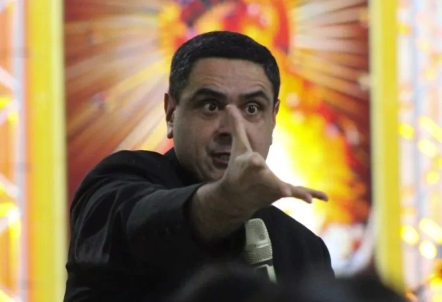 Padre Dalmário Barbalho de Melo foi anunciado, em outubro de 2024, como o novo exorcista da Arquidiocese do Rio Grande do Norte -  (crédito: Redes Sociais)