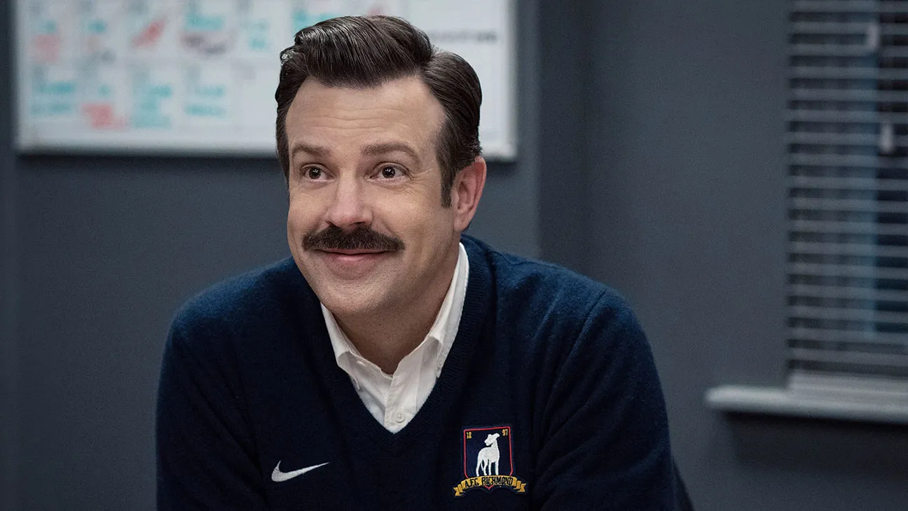 Jason Sudeikis interpreta o personagem-título na produção. -  (crédito: Reprodução/Apple TV+)