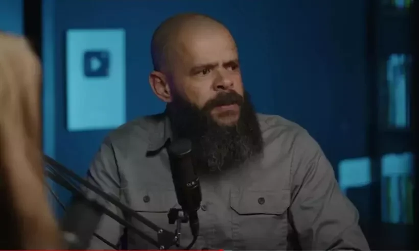 Pastor que pediu para 'quebrar mandíbula de Lula' é alvo de denúncias