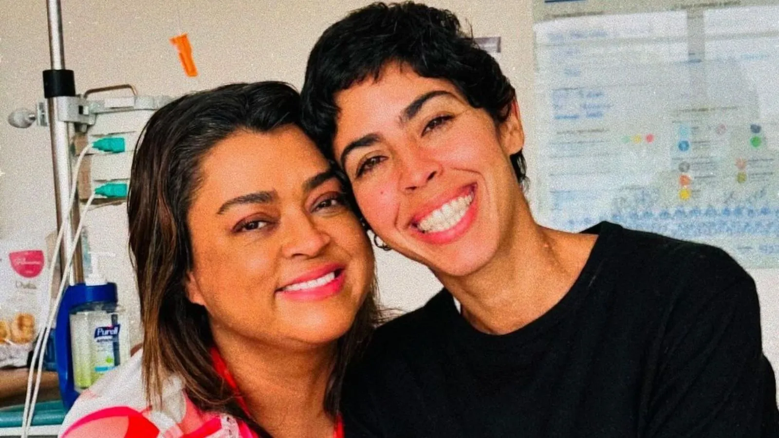  "Acho que uma das piores coisas da vida é ver quem você ama sofrer de algum jeito", afirmou Bela Gil. -  (crédito: Reprodução/Instagram)