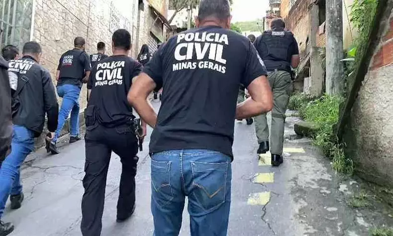 BH: operação contra o tráfico de drogas no Aglomerado da Serra - PCMG