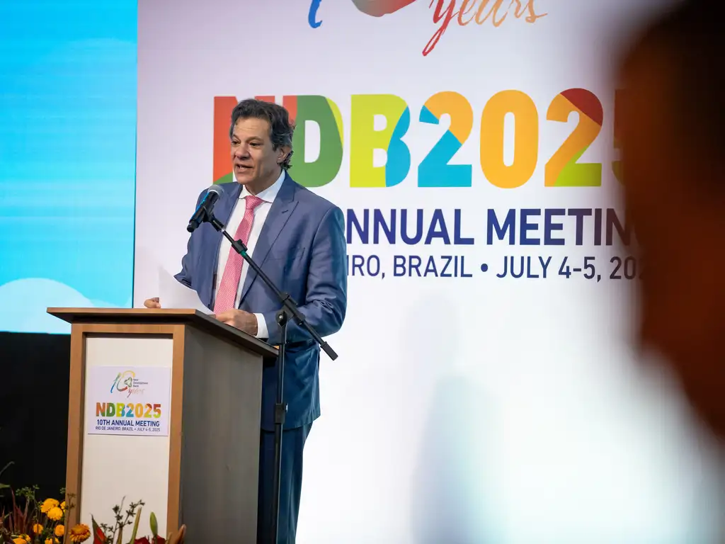 Fernando Haddad dizcursou em evento dos Brics no Rio de Janeiro -  (crédito: CHRISTIAN RODRIGUES/Agência Brasil)