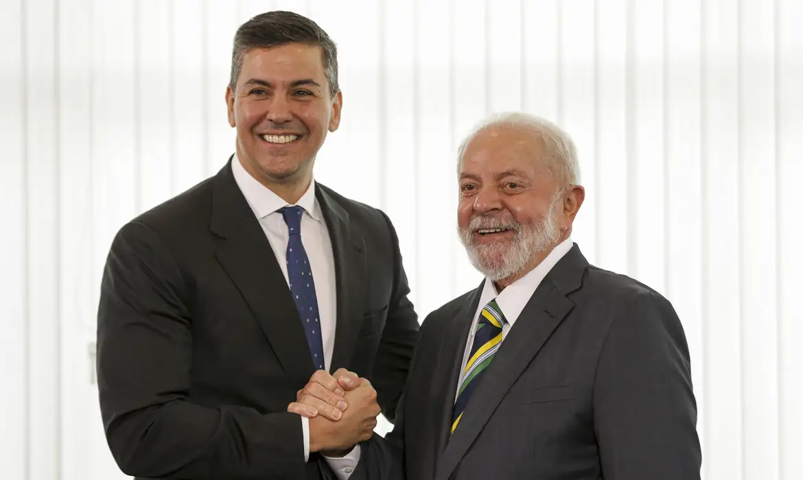 Presidente do Paraguai, Santiago Peña, e presidente Lula da Silva. -  (crédito: Marcelo Camargo/Agência Brasil)