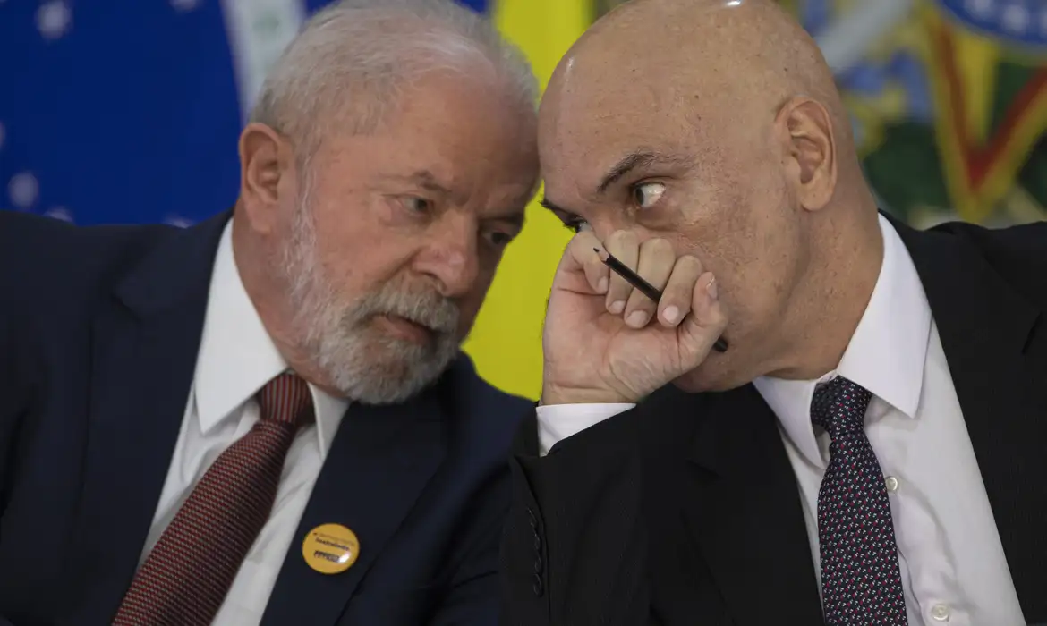 Advocacia-Geral da União estudava opções para ações nos EUA contra sanção a ministro do STF

 -  (crédito: Joédson Alves/ Agência Brasil)