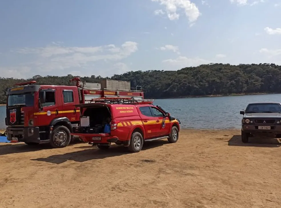 Em cinco dias, dois corpos de mulheres foram encontrados na lagoa Várzea das Flores


, de mulheres,  -  (crédito: CBMMG)
