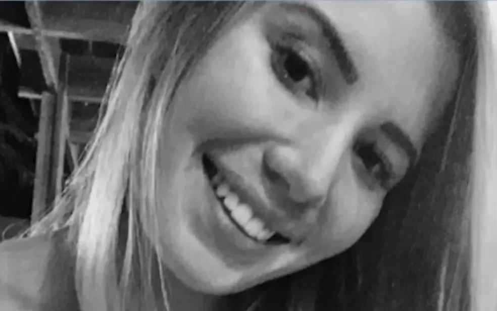 Ana Luiza Souto tinha 25 anos quando foi assassinada pelo namorado -  (crédito: Reprodução/Redes Sociais)