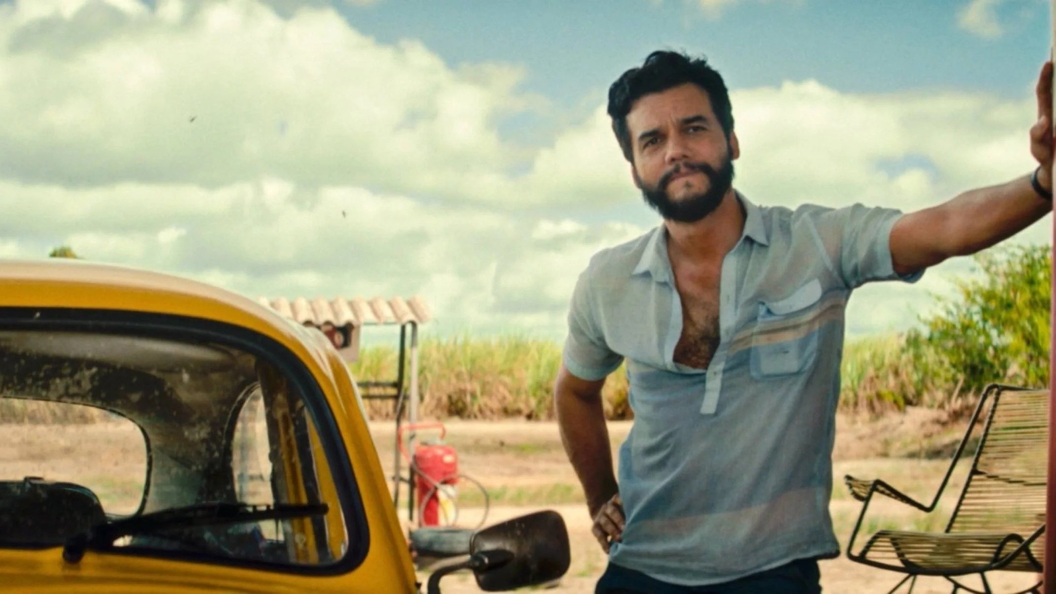 'O agente secreto' superou a bilheteria de novo filme da franquia 'Predador' no &uacute;ltimo fim de semana no Brasil -  (crédito: Reprodu&ccedil;&atilde;o)