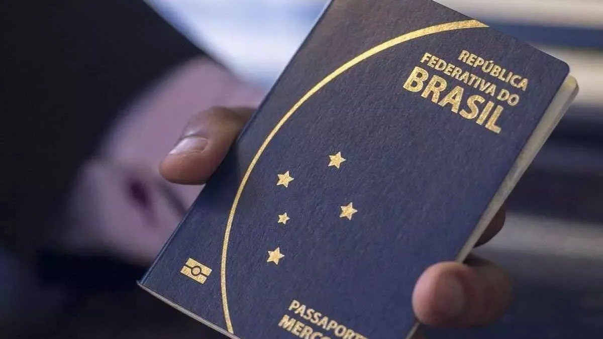 A inscri&ccedil;&atilde;o na D&iacute;vida Ativa, via de regra, n&atilde;o impede a emiss&atilde;o ou renova&ccedil;&atilde;o do passaporte, um dos temas abordados na mat&eacute;ria. -  (crédito: Ag&ecirc;ncia Brasil)