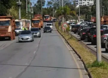 Local do crime fica entre a Vila Castela e o Sena Mall, na MG-030 -  (crédito: Paulo Filgueiras/EM/D. A. Press)