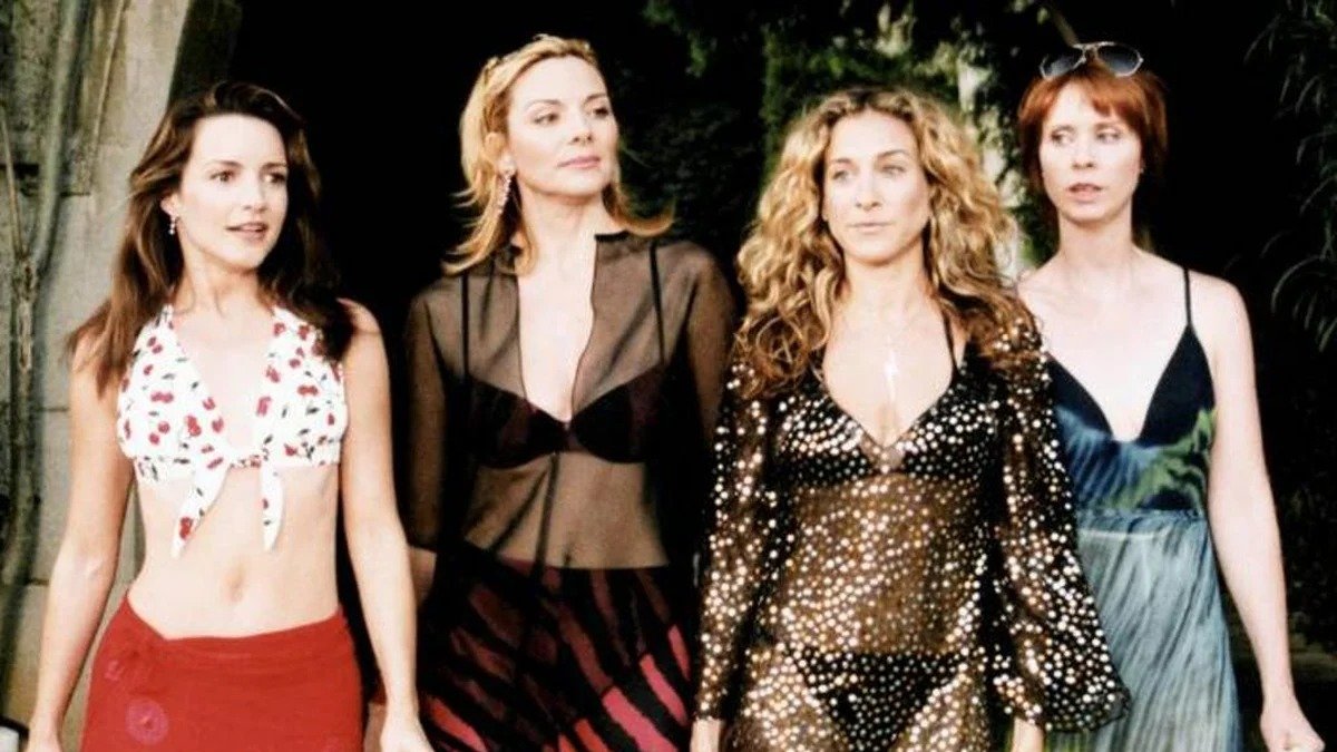 O elenco de "Sex and the City", uma das produ&ccedil;&otilde;es que revolucionou a TV. -  (crédito: Reprodu&ccedil;&atilde;o/ HBO Max)
