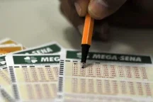 Mega-Sena acumula e vai a R$ 145 milhões; 10 mineiros acertam a quina 