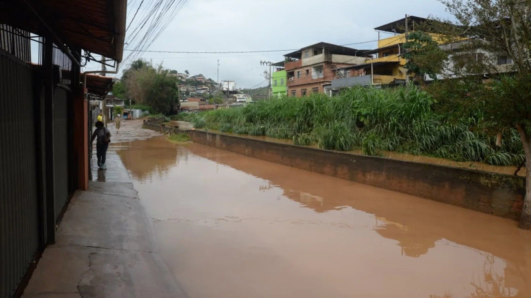 Enchente, inundação e alagamento: qual a diferença entre eles? - T&uacute;lio Santos/ EM/ D.A Press