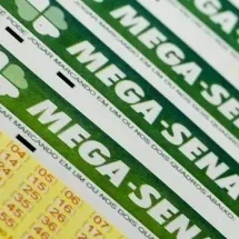 Mega-Sena 2983 acumula e vai a R$ 75 milhões; 3 mineiros acertam a quina - Reprodu&ccedil;&atilde;o/ Marcello Casal Jr Ag&ecirc;ncia Brasil