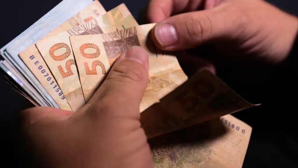 Mega-Sena acumulada: especialista dá dicas de como investir os R$ 65 milhões - Marcello Casal Jr/Ag&ecirc;ncia Brasil