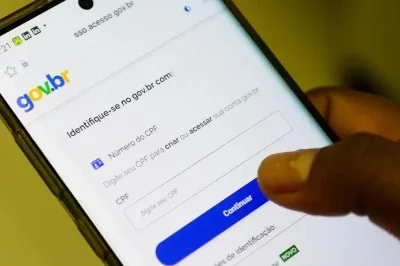 Acessar a plataforma Gov.br &eacute; o primeiro passo para usufruir dos servi&ccedil;os governamentais que exigem n&iacute;veis de seguran&ccedil;a prata ou ouro. -  (crédito: Marcello Casal jr/Ag&ecirc;ncia Brasil)