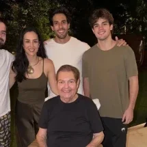 Faustão faz rara aparição em cadeira de rodas - Reprodu&ccedil;&atilde;o/Instagram