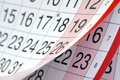 O calend&aacute;rio de pagamento de sal&aacute;rios &eacute; impactado por feriados, como a Sexta-feira Santa, alterando a contagem dos dias &uacute;teis. -  (crédito: depositphotos.com / BrianAJackson)