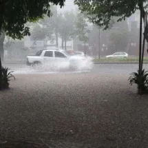BH está em alerta de chuvas de 20 mm e ventos de 40 km/h até quinta-feira - Marcos Vieira/EM/D.A Press