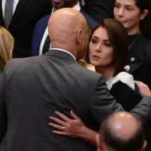 Bolsonaristas se revoltam com beijinho no rosto de Michelle em Moraes - KEBEC NOGUEIRA/METRÃ?POLES @kebecfotografo