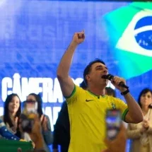 Direita e mercado ficam inquietos com Flávio e cogitam mudança