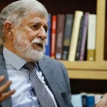 Amorim fala em "pretexto" de "intervenção" alegar PCC e CV como terroristas - BBC Geral