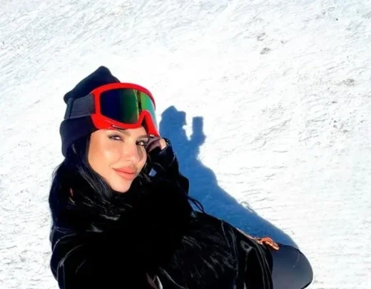 Larissa Nara Rezende exibindo suas viagens em rede social - (crédito: Reprodução/Redes Sociais) Larissa Nara Rezende exibindo suas viagens em rede social - (crédito: Reprodução/Redes Sociais)