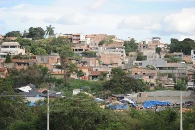 Ocupação conhecida como Mãe Terra - ou Terra Mãe - em Betim -  (crédito: Alexandre Guzanshe/EM/D.A Press)