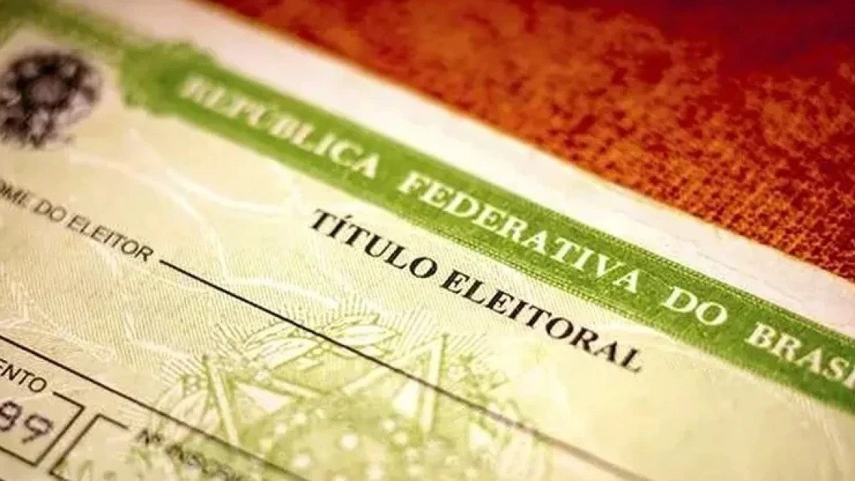 O T&iacute;tulo de Eleitor, documento essencial para o exerc&iacute;cio da cidadania, pode ser consultado e regularizado online. -  (crédito: Freepik)
