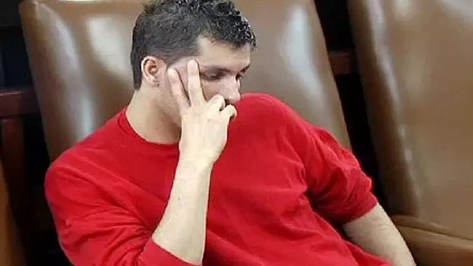 R&eacute;u em um dos julgamentos de grande repercuss&atilde;o em Minas Gerais, cen&aacute;rio comum a casos como o Goleiro Bruno e a Chacina de Una&iacute;. -  (crédito: TV Alterosa)