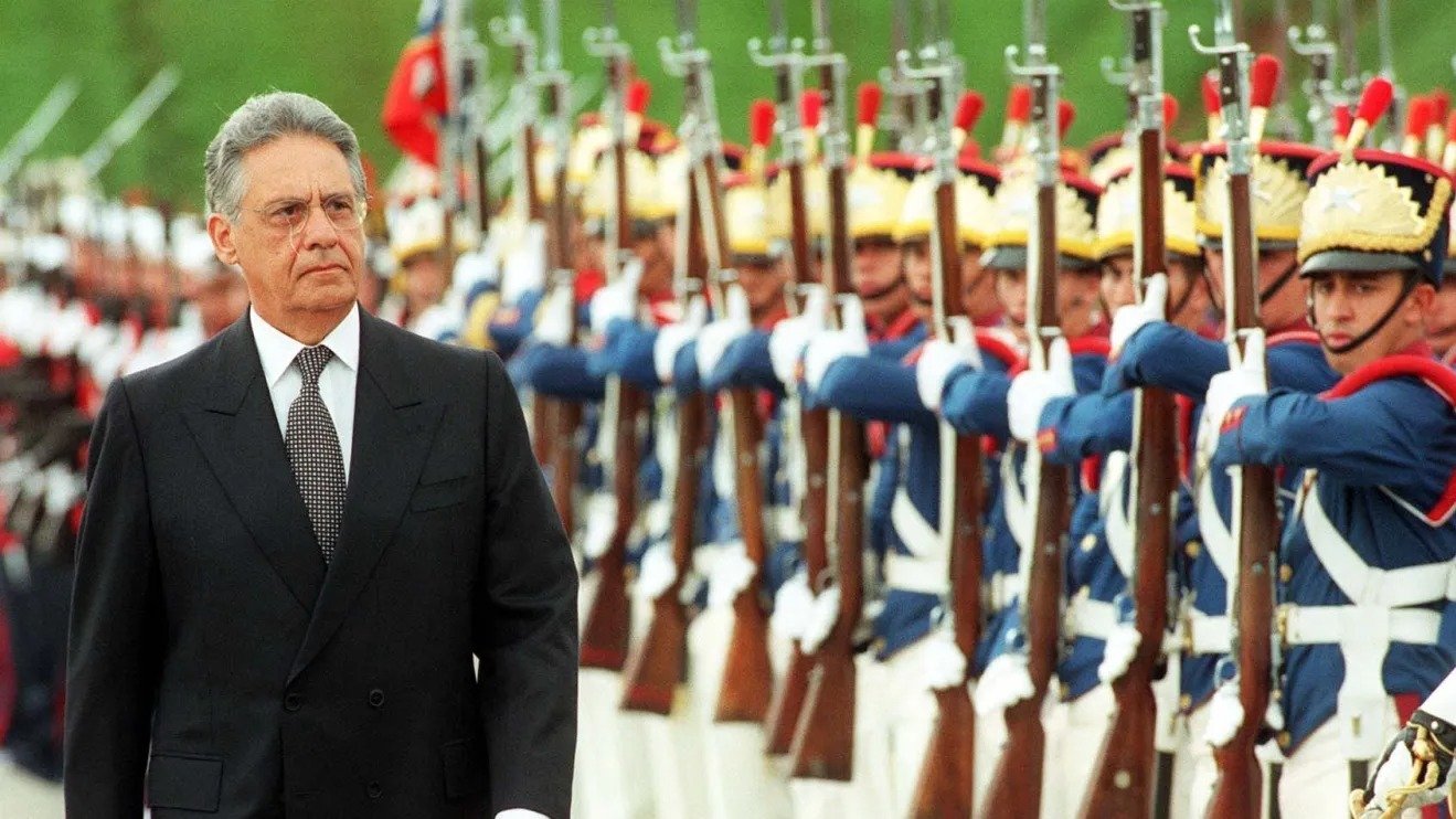 FHC foi o primeiro presidente a ser reeleito no Brasil ap&oacute;s a mudan&ccedil;a na Constitui&ccedil;&atilde;o em 1997, um dos marcos da hist&oacute;ria da reelei&ccedil;&atilde;o no pa&iacute;s. -  (crédito: Wilson Pedrosa/ Ag&ecirc;ncia Estado)