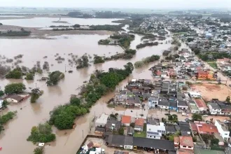 Alertas climáticos alteram rotas turísticas no país; veja precauções