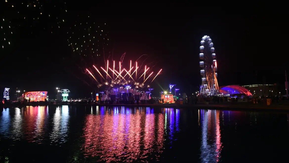 Para curtir as diversas atra&ccedil;&otilde;es do Rock in Rio e otimizar a experi&ecirc;ncia, um bom planejamento &eacute; essencial -  (crédito:  Riotur / Ag&ecirc;ncia Brasil)