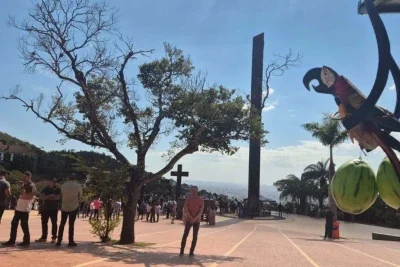Praça do Papa em Belo Horizonte -  (crédito: Jair Amaral/EM/DA.Press)