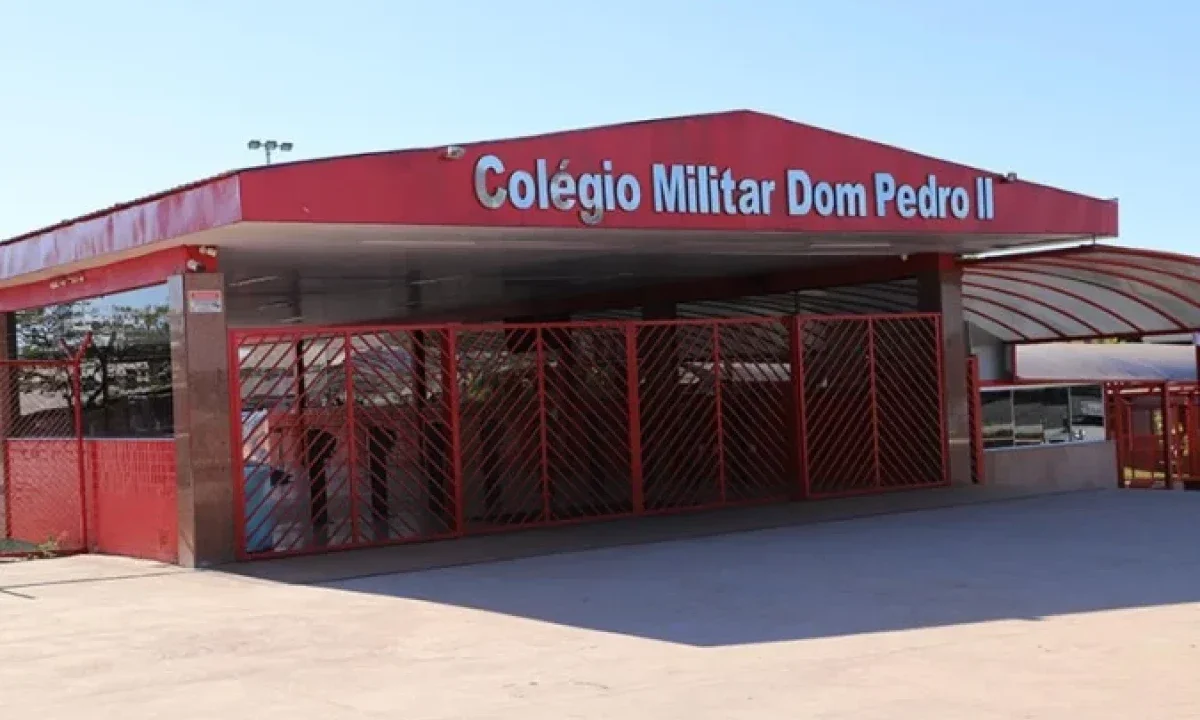Caso de agressão de um aluno contra outro no Colégio Militar Dom Pedro II é investigado pela Delegacia da Criança e do Adolescente (DCA) - (crédito: Divulgação/CMDPII)