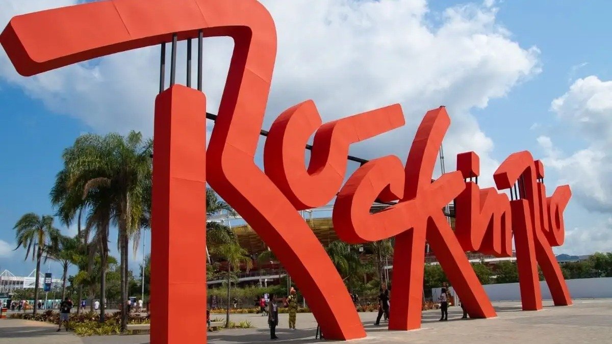 O imponente letreiro do Rock in Rio 2026 d&aacute; as boas-vindas ao festival que se destaca pelos pedidos inusitados de artistas -  (crédito: Reprodu&ccedil;&atilde;o)