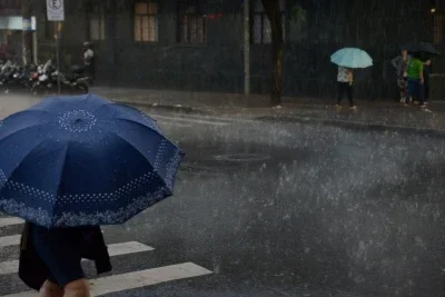 Alerta de granizo em Minas -  (crédito: Tulio Santos/EM/D.A. Press)