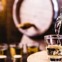 Dia da Cachaça: conheça a história por trás da bebida - depositphotos.com / robertohunger