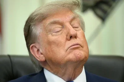 Donald Trump mant&eacute;m sua oposi&ccedil;&atilde;o a qualquer pausa no avan&ccedil;o da intelig&ecirc;ncia artificial -  (crédito: Reuters)