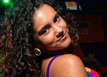 Ana Isa Sicupira, de 21 anos, foi morta pelo namorado com golpes de capacete em Conselheiro Lafaiete, na Região Central de Minas Gerais -  (crédito: Reprodução/Redes sociais)
