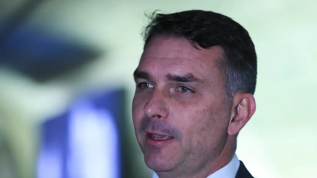 O senador Fl&aacute;vio Bolsonaro, citado em investiga&ccedil;&atilde;o do TCU  -  (crédito: Lula Marques/Ag&ecirc;ncia Brasil)