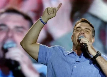 Fl&aacute;vio Bolsonaro prometeu o fim dos cassinos online caso seja eleito presidente, reacendendo o debate sobre a regulamenta&ccedil;&atilde;o das apostas -  (crédito: Reprodu&ccedil;&atilde;o)
