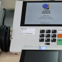 Eleições 2026: candidato pode pagar jantar para eleitores? Entenda