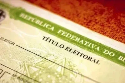 O t&iacute;tulo de eleitor &eacute; documento essencial para exercer a cidadania e evitar pend&ecirc;ncias com a Justi&ccedil;a Eleitoral -  (crédito: Freepik)